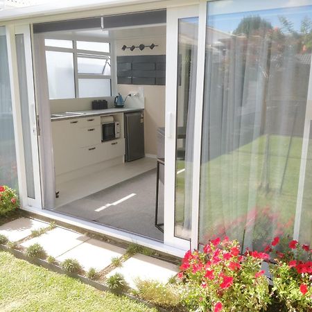 Tranquil Garden Studio Тауранга Екстериор снимка